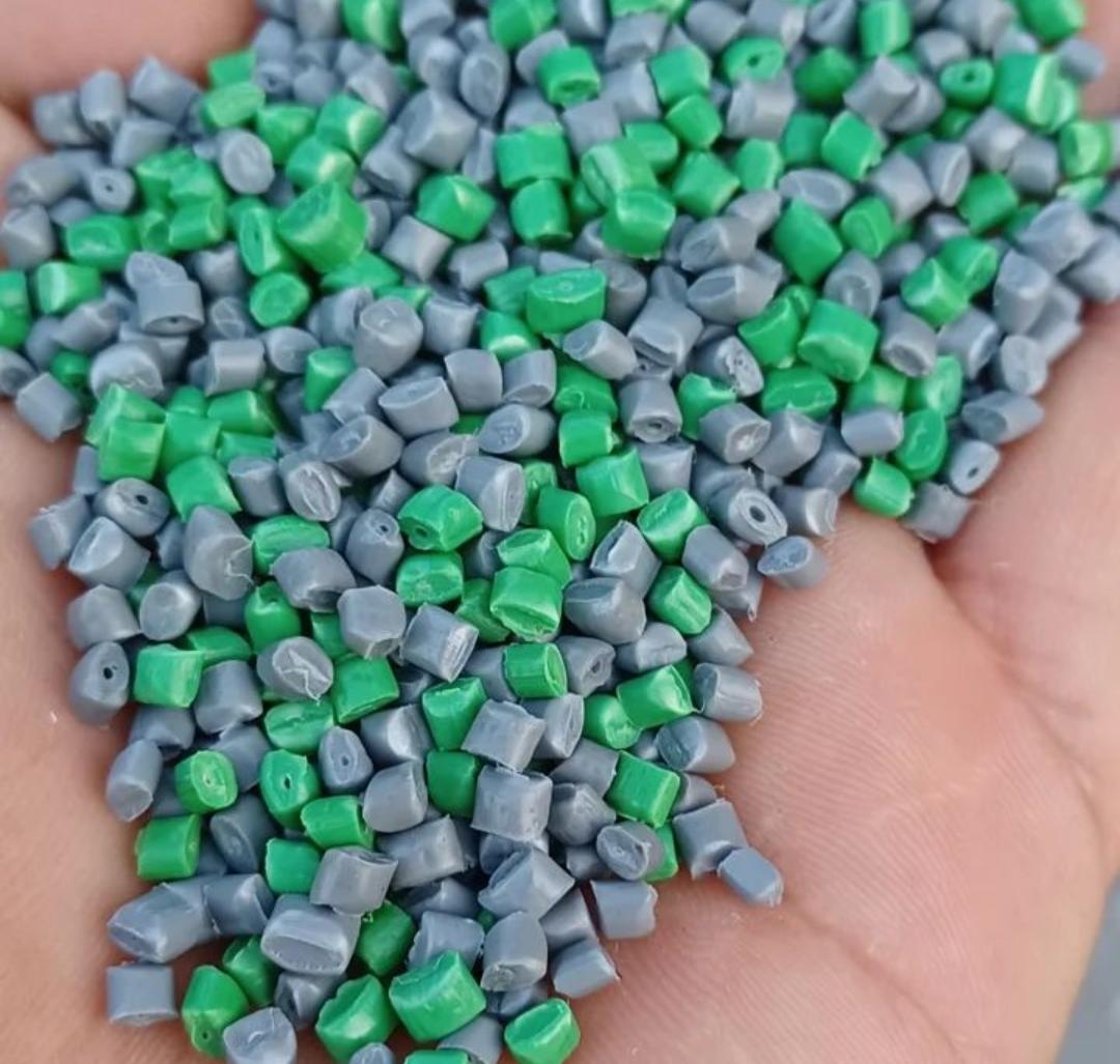 گرانول پلی‌اتیلن